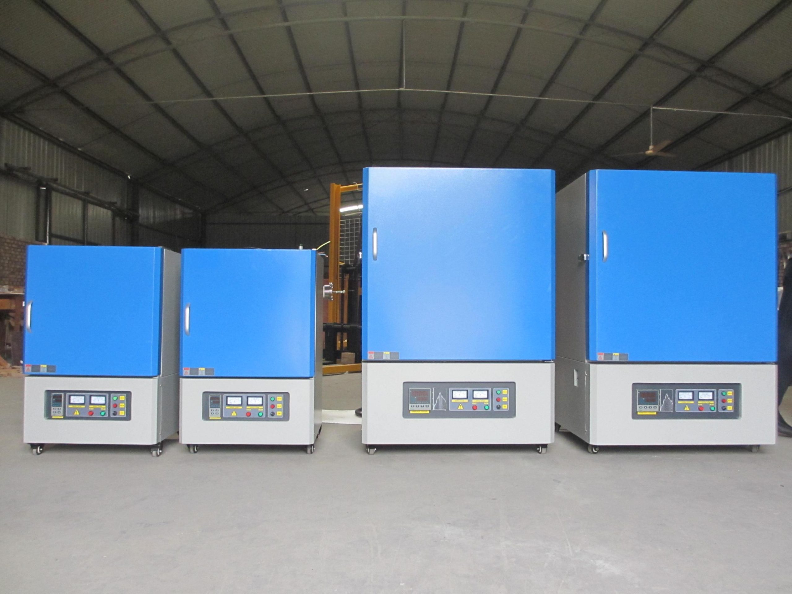 1700C Laboratory Crucible Muffle Furnace with MoSi2 Heaters